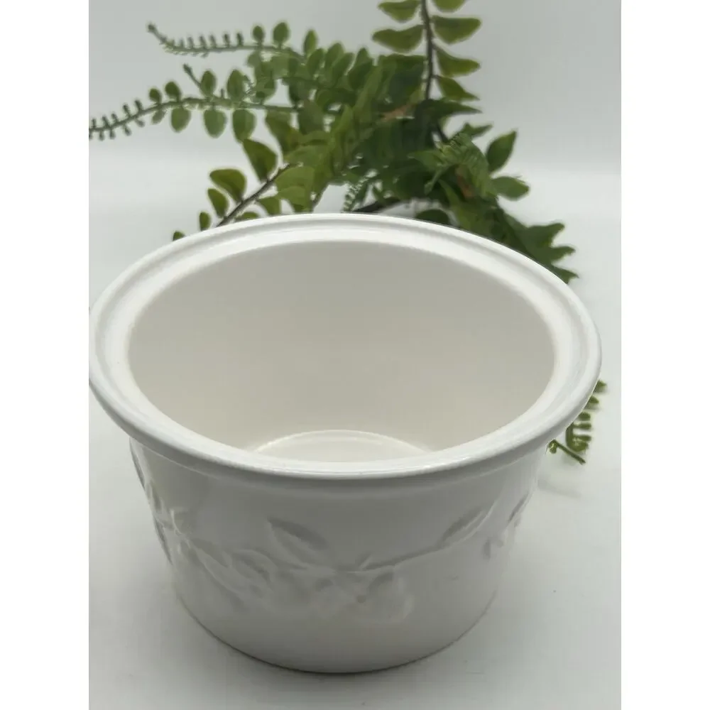 Round White Ceramic Embossed Fruit Lidded Box 5.2